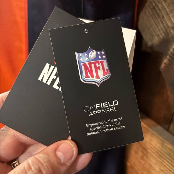 NWT - NFL Bronco On Field Russell Wilson #3 Jersey - Picture 10 of 12